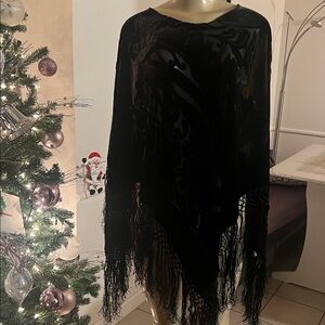 Elegant Black Velvet Women's Top